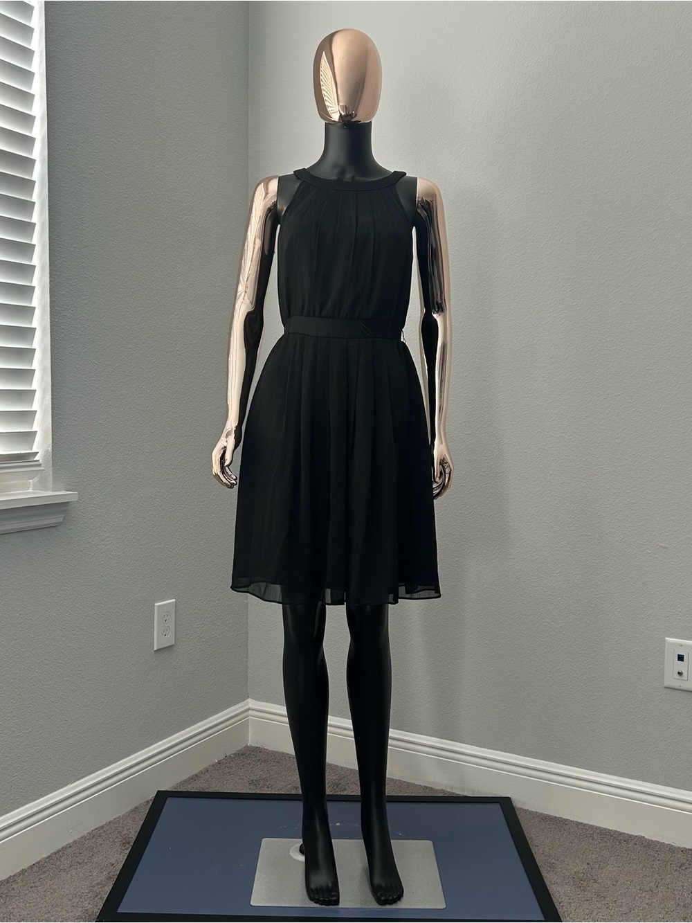 White House Black Market Black Sleeveless Pleated Midi Dress